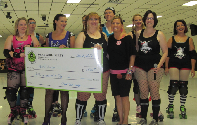 Newhouse Shelter – Dead Girl roller derby