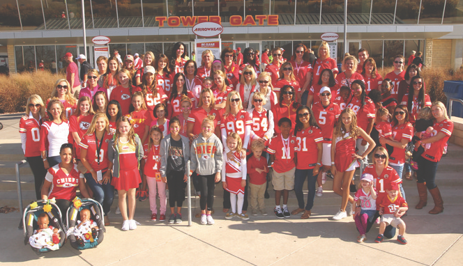 Cheers to Volunteers! – Chiefs Women’s Organization