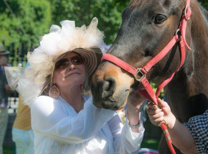 Kansas City Museum – The Derby Party